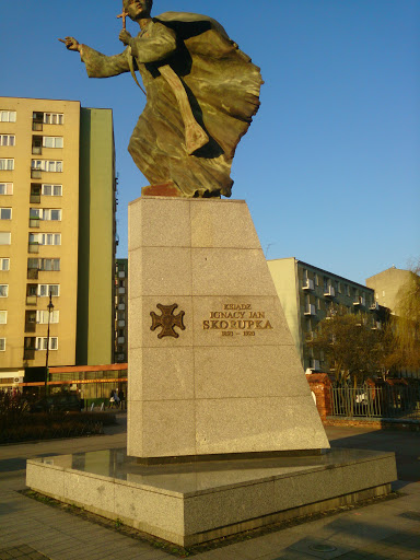 Pomnik Ks. Ignacego Skorupki 