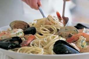 Spaghetti with Mixed Seafood