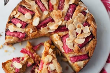 Rhubarb and almond cake
