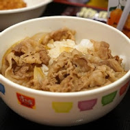 すき家SUKIYA日本平價牛丼