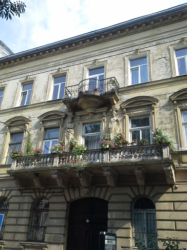 Балкон з Музами