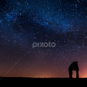 Kiss by Konrad Świtlicki-Paprocki - Landscapes Starscapes