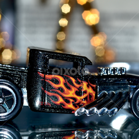 by Eko Janu - Artistic Objects Toys