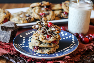 Double Cranberry Chocolate Chunk Cookies