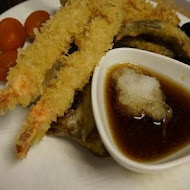 饗食天堂