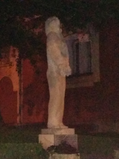 Statue Moche