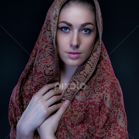 Alina Teliuk by Neny Nuraini - People Portraits of Women