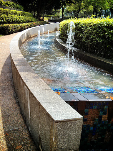 Lower Fountains at Signature