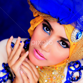 Beuty of Hijab by Iqbal Organizer - People Portraits of Women