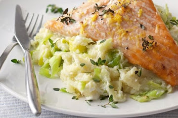 Salmon with leeks & parsnip mash