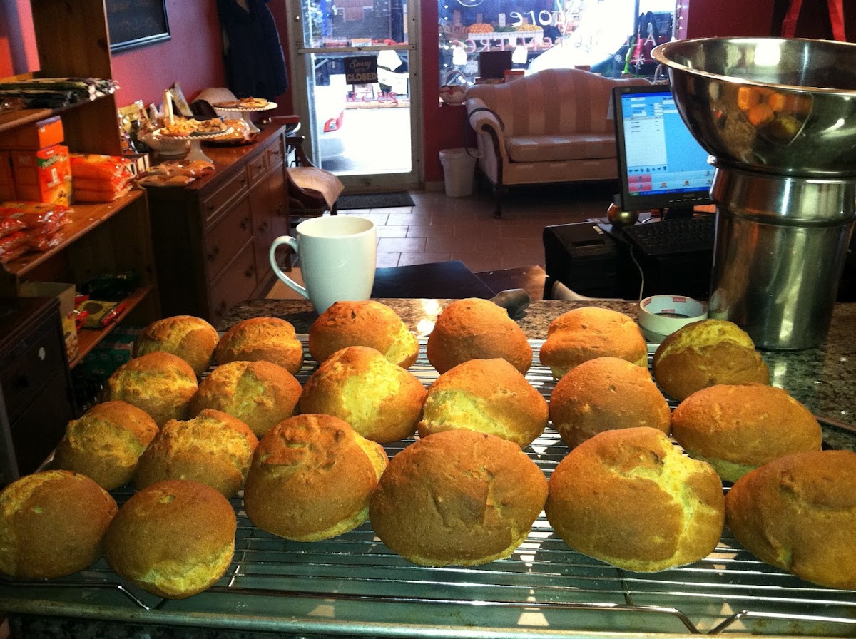 Gluten-Free Bread/Buns at Taffets Bakery & Store