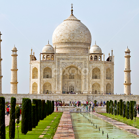 Taj Mahal by Balaji Nagarajan - Buildings & Architecture Public & Historical