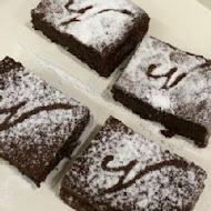 Miss V Bakery Cafe