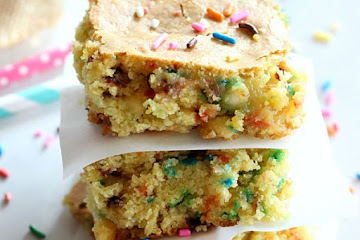 Cake Mix Cookie Bars