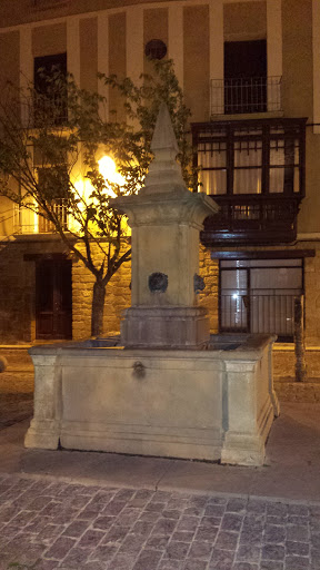 Fuente de la Plaza