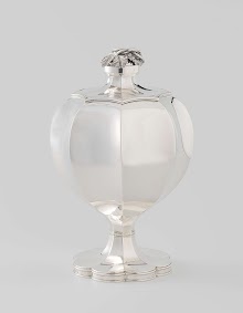 Pair of chestnut vases