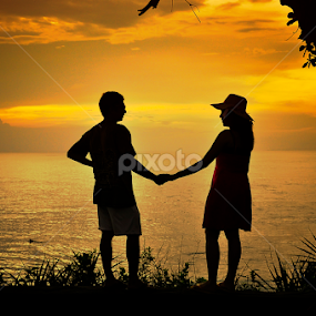 love in Bali by Cibo Heriansyah - People Couples
