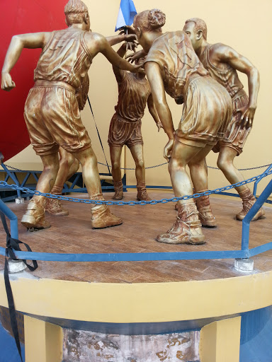 Estatua Basquetball