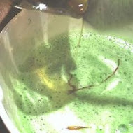 Uzna Omom 杏桃鬆餅屋
