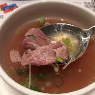 漢來海港餐廳