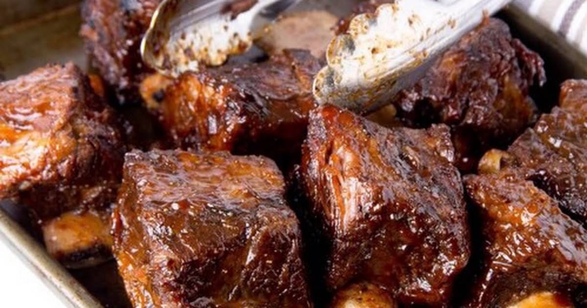 ребра говядины в духовке. говяжьи ребра в духовке с картошкой. рёбрышки говяжьи в духовке. сколько запекать говяжьи ребра в духовке. сколько запекать говяжьи ребра в духовке.