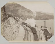 Vertrekkende stoomtrein te Monaco