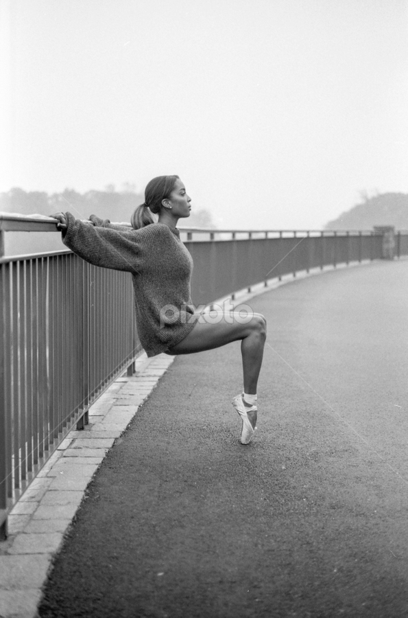 Aamirah by Q Oliver - People Fine Art