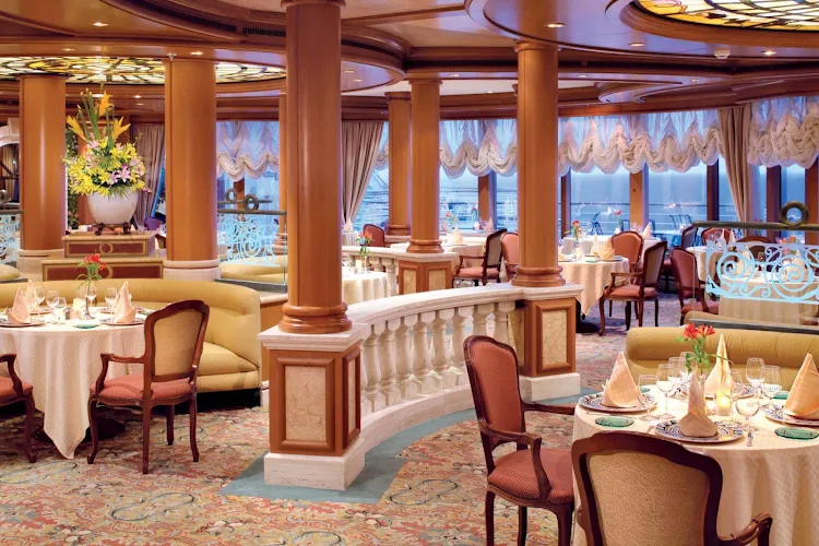 Sabitini's Italian Restaurant aboard your Princess ship offers guests a wide selection of Mediterranean dishes.