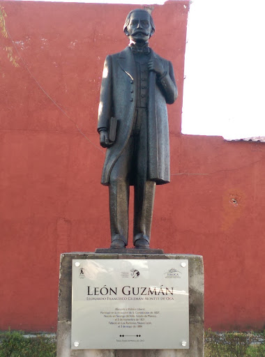 Monumento a León Guzmán