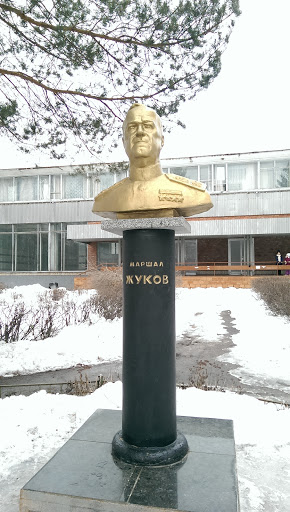 Памятник Маршалу Жукову