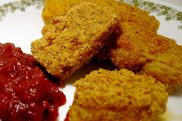 Vegetarian &quot;Chicken&quot; Seitan Nuggets