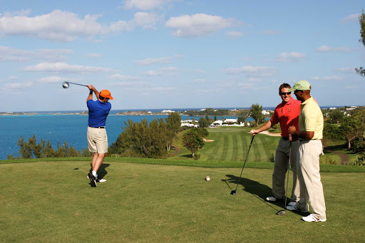 golf-Tucker-Point-Bermuda - Driving the ball on Tucker's Point Golf Course, Bermuda.