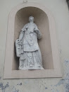 Statue Au Lamentin