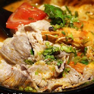 大心新泰式麵食