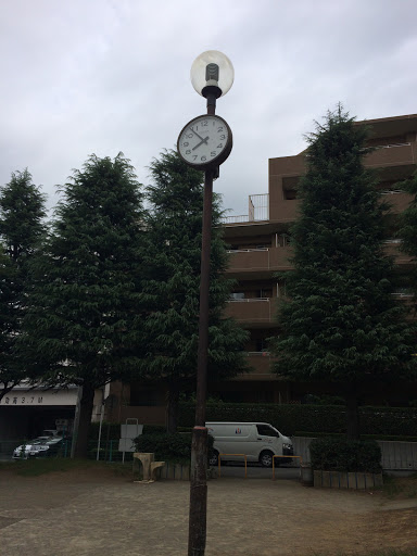 Portal - 公園の時計台