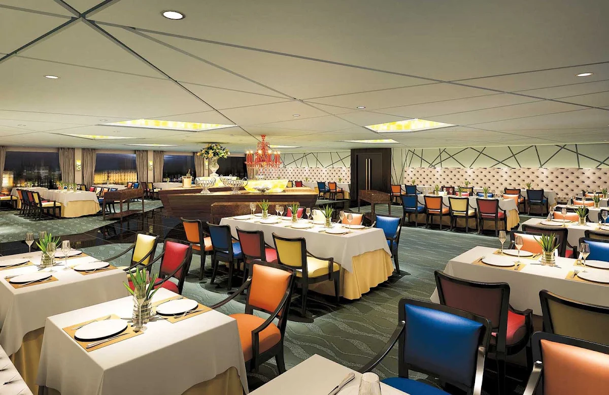 Uniworld-Century-Legend-and-Paragon-VIP-restaurant - Experience impeccable dining in an eye-catching setting in the VIP a la carte restaurant during your cruise along the majestic Yangtze River in China.
