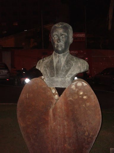 Estátua de Dr. João Valle Maurício