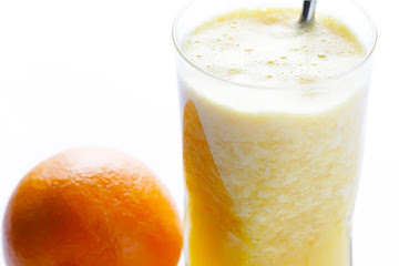 Fresh Orange Smoothie (“Orange Julius”)
