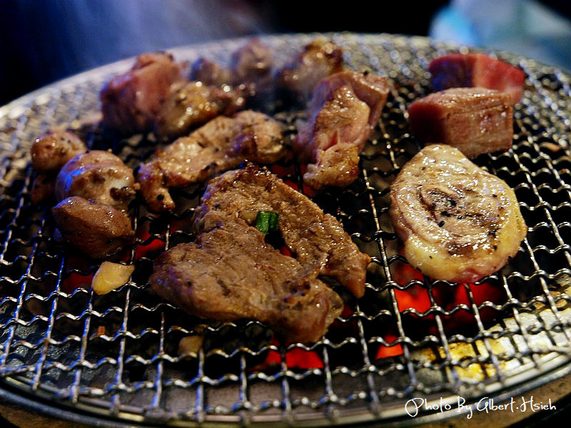 桃園中壢．御品鮮味屋（CP值高的火鍋燒烤店）