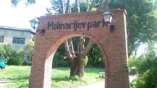 Molinarijev Park, Petrovaradin