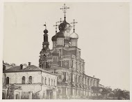 Exterieur van de Moeder Gods-kathedraal in Nizhniy Novgorod