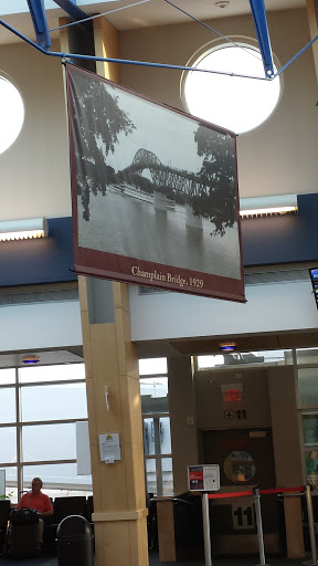 Champlain Bridge Historical Display