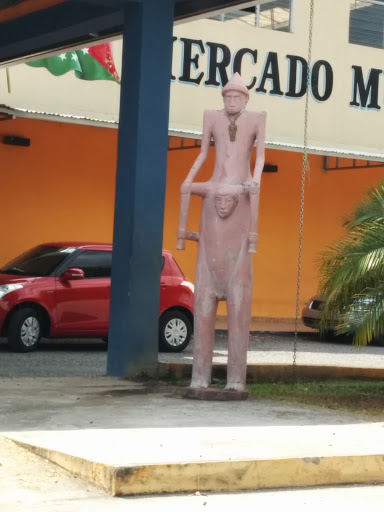 Estatua Del Mercado Municipal De Bugaba