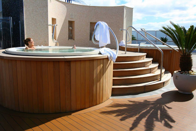 Time for some me time: Enjoy the luxury of soaking in your own private hottub during your Oceania sailing.