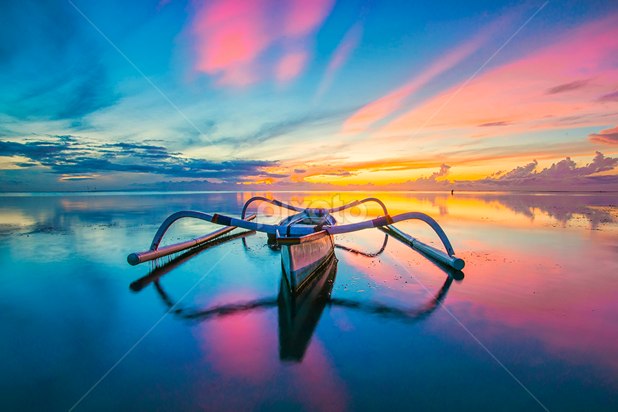 Spider Boat by Om Kas - Transportation Boats