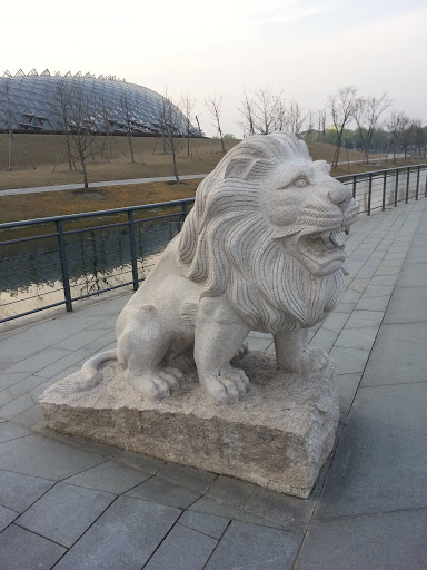 Big Stone Lion