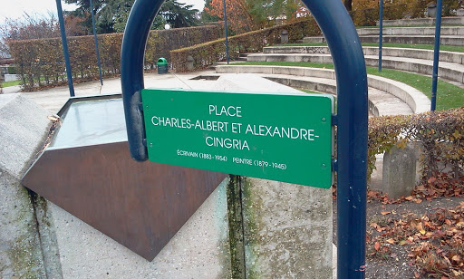 Place Charles-Albert & Alexandre-Cingria