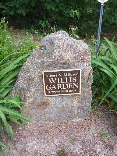 Albert & Mildred Willis Garden
