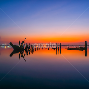 by Om Kas - Landscapes Waterscapes