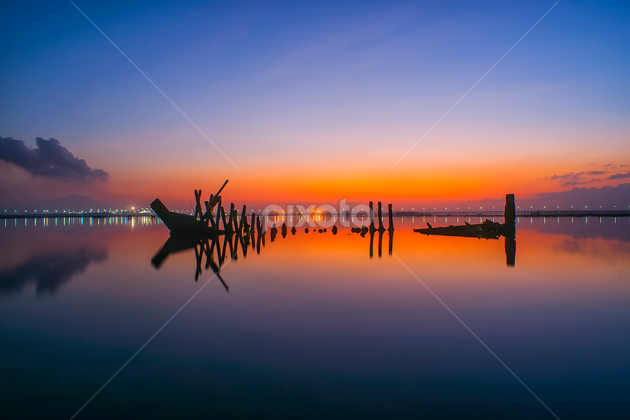 by Om Kas - Landscapes Waterscapes